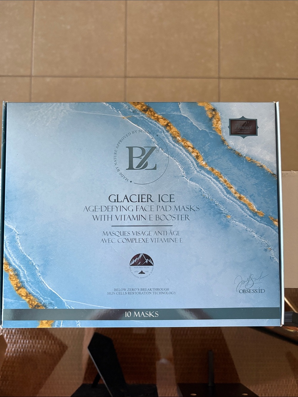 BELOW ZERO Glacier Ice Face Pad Masks